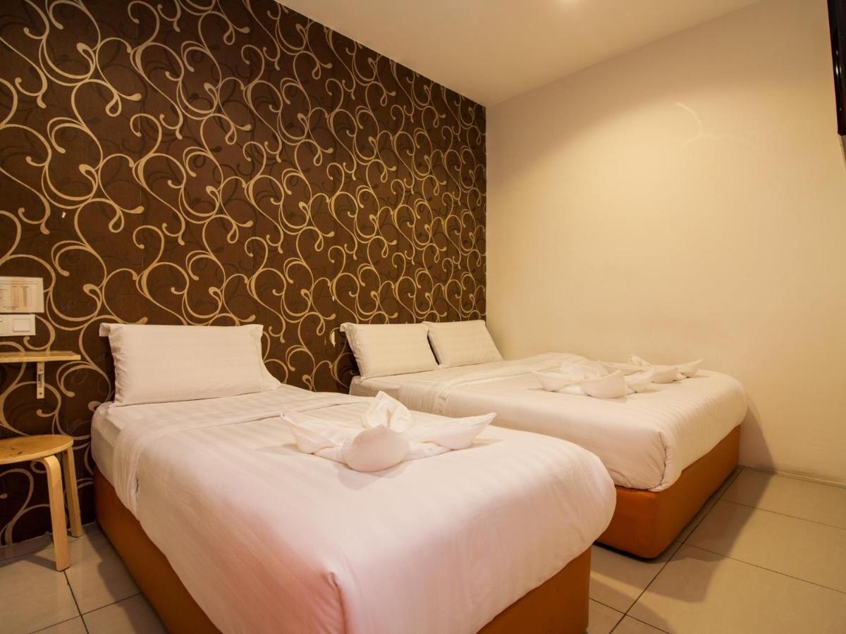 1 Hotel Taman Connaught Kuala Lumpur Zewnętrze zdjęcie
