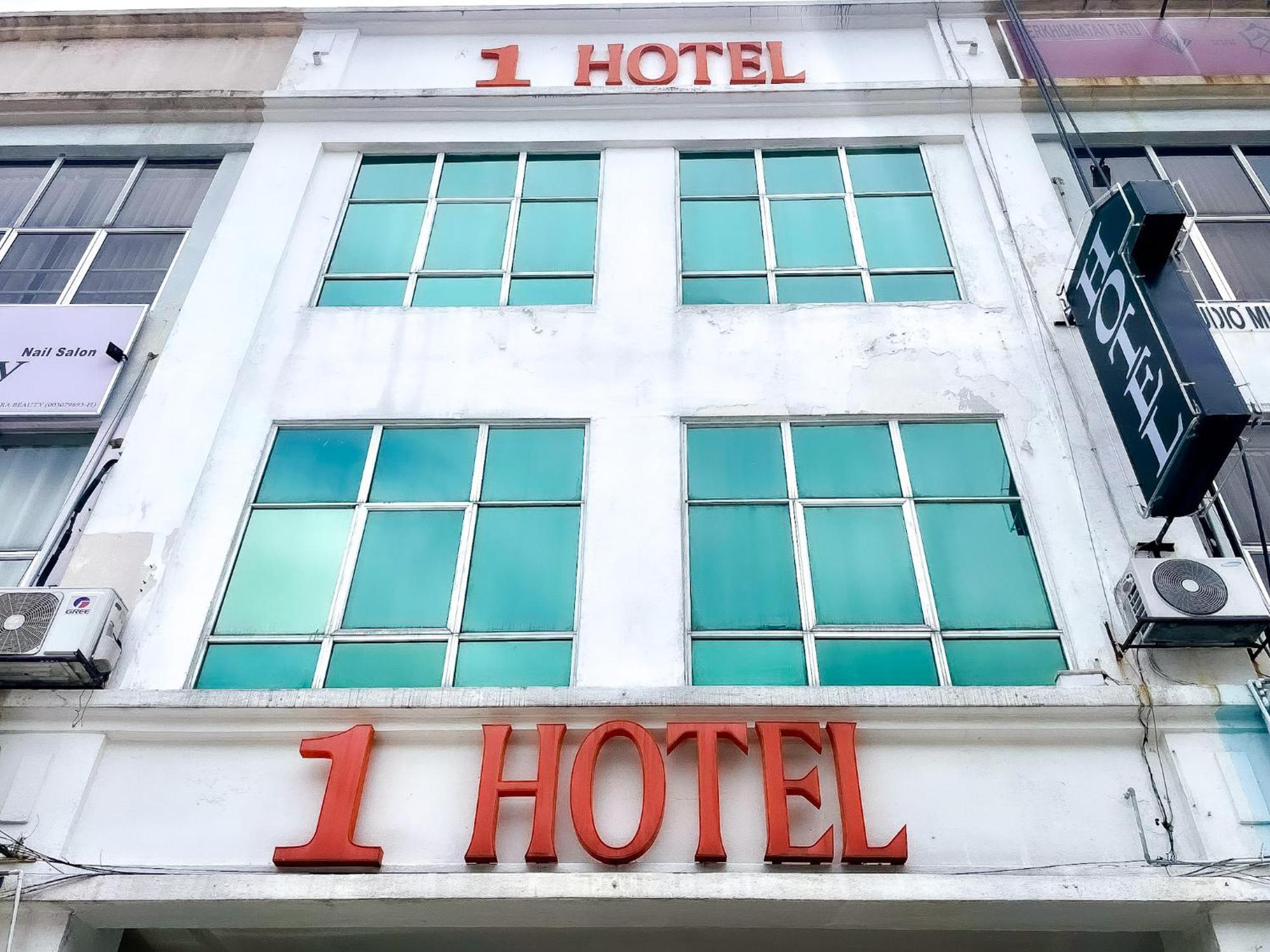 1 Hotel Taman Connaught Kuala Lumpur Zewnętrze zdjęcie