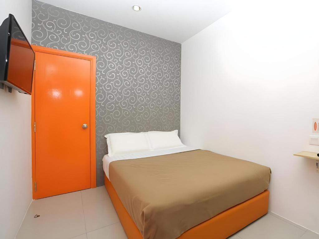 1 Hotel Taman Connaught Kuala Lumpur Zewnętrze zdjęcie