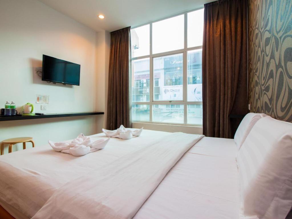1 Hotel Taman Connaught Kuala Lumpur Zewnętrze zdjęcie