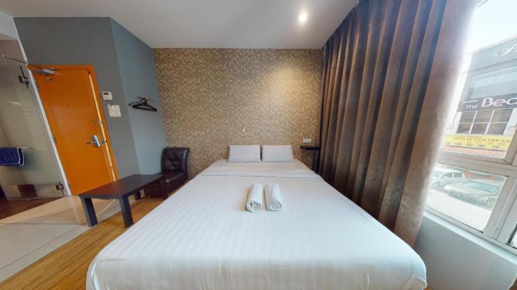 1 Hotel Taman Connaught Kuala Lumpur Zewnętrze zdjęcie