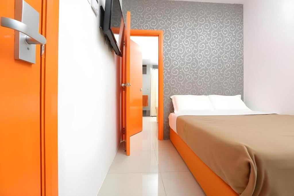 1 Hotel Taman Connaught Kuala Lumpur Zewnętrze zdjęcie