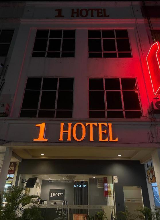 1 Hotel Taman Connaught Kuala Lumpur Zewnętrze zdjęcie