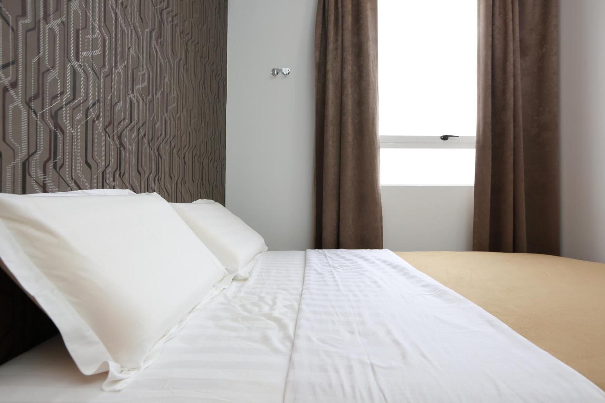 1 Hotel Taman Connaught Kuala Lumpur Zewnętrze zdjęcie