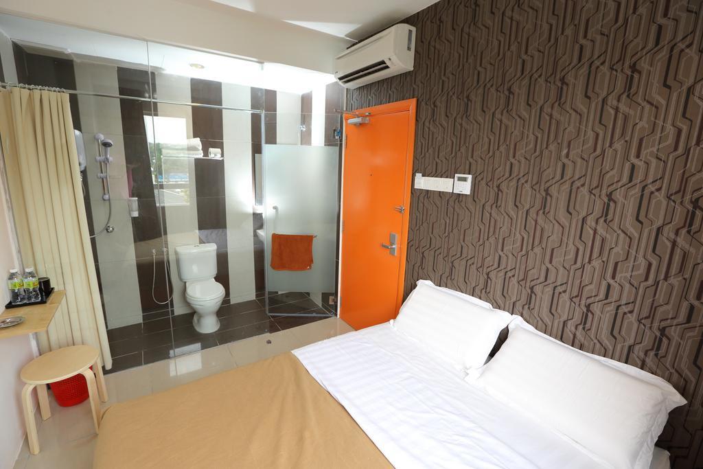 1 Hotel Taman Connaught Kuala Lumpur Zewnętrze zdjęcie